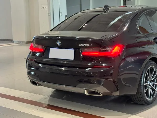 BMW 3 Series 2020 Restyling 325Li M Sports suit interior photo 11