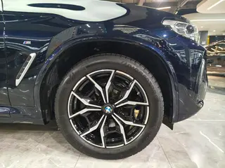 BMW X3 2022 xDrive25i M Ensemble de sport intérieur photo 15 BMW X3 2022 xDrive25i M Ensemble de sport intérieur photo 15