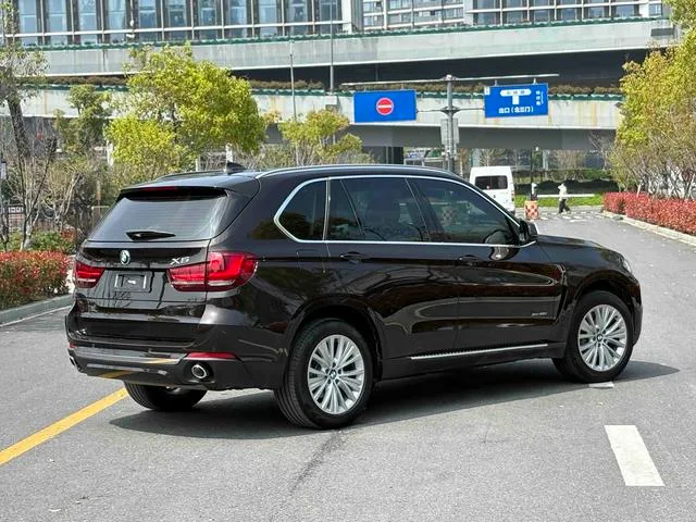 BMW X5 2017 xDrive28i interior photo 18