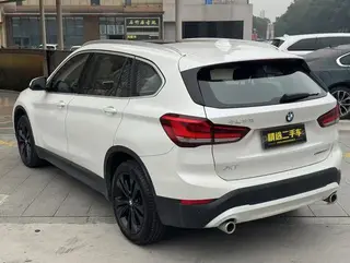 BMW X1 2020 sDrive20Li Fashionable exterior photo 4