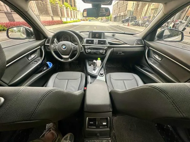 BMW 3 Series 2017 320Li Style tendance intérieur photo 10
