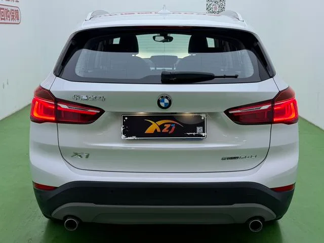 BMW X1 2019 sDrive20Li Leading Type interior photo 11