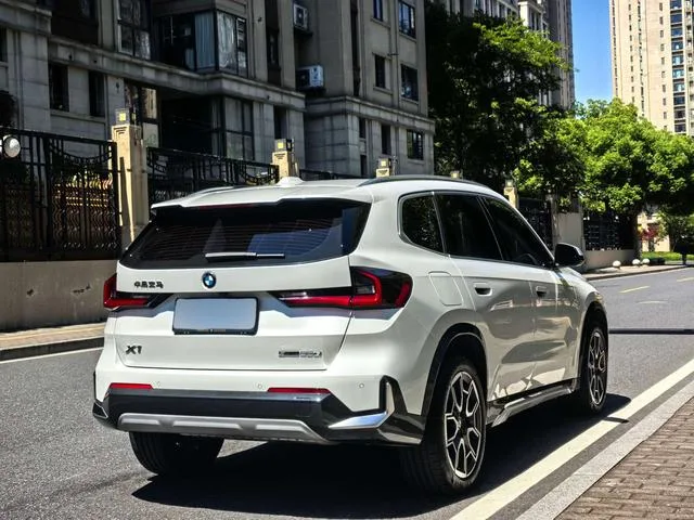 BMW X1 2023 sDrive25Li X Design Suit exterior photo 4 BMW X1 2023 sDrive25Li X Design Suit exterior photo 4