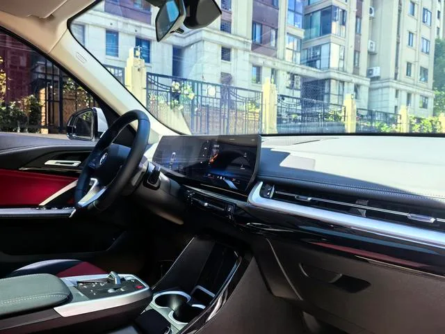 BMW X1 2023 sDrive25Li X Design Suit interior photo 9 BMW X1 2023 sDrive25Li X Design Suit interior photo 9