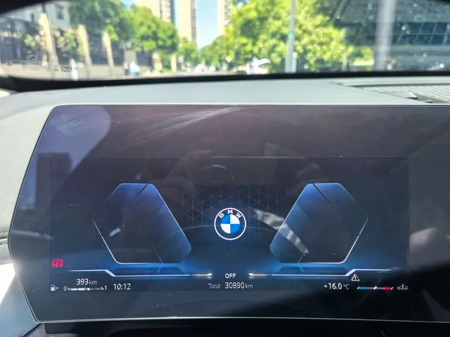BMW X1 2023 sDrive25Li X Design Suit interior photo 16 BMW X1 2023 sDrive25Li X Design Suit interior photo 16