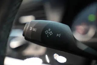 BMW 5 Series 2017 520Li Elegant style interior photo 14