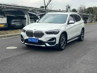 BMW X1 2021 sDrive20Li Премиум-класса экстерьер фото 1