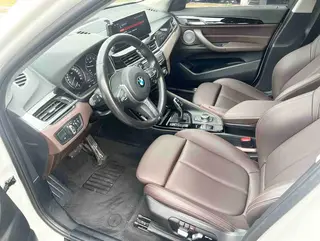 BMW X1 2021 sDrive20Li Премиум-класса экстерьер фото 4