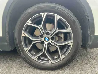 BMW X1 2021 sDrive20Li Премиум-класса интерьер фото 10