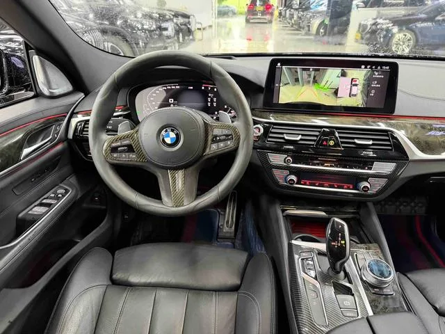 BMW 6 Series GT 2020 630i M Conjunto deportivo interior foto 8 BMW 6 Series GT 2020 630i M Conjunto deportivo interior foto 8