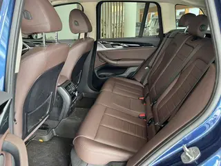 BMW X3 2018 xDrive25i M Sports suit Country VI interior photo 10