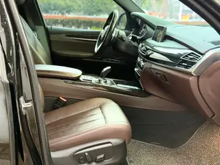 BMW X5 2017 xDrive35i Leading Type interior photo 10