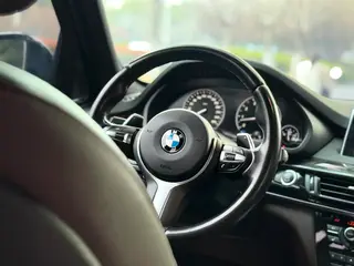 BMW X5 2017 xDrive35i Leading Type interior photo 13