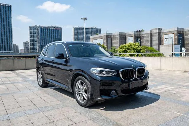 BMW X3 2020 xDrive25i M Sports suit exterior photo 3 BMW X3 2020 xDrive25i M Sports suit exterior photo 3