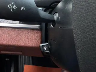 BMW 5 Series 2014 520Li Elegant style interior photo 11