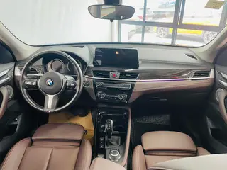 BMW X1 2021 xDrive25Li Tipo de lujo exterior foto 7
