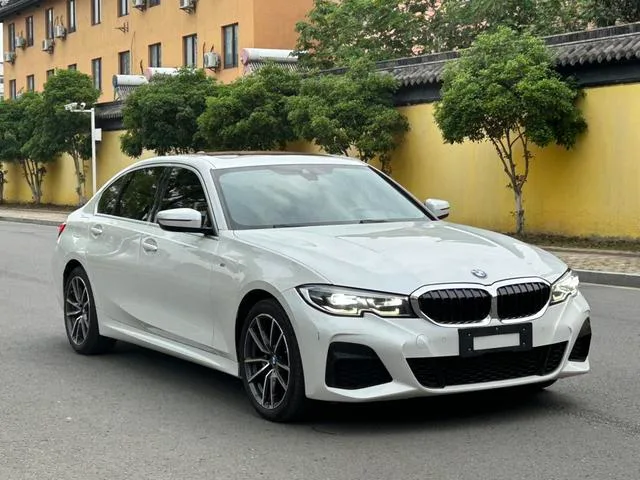 BMW 3 Series 2020 325Li M Sports suit exterior photo 3 BMW 3 Series 2020 325Li M Sports suit exterior photo 3