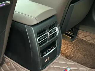 BMW 3 Series 2020 325Li M Sports suit interior photo 12 BMW 3 Series 2020 325Li M Sports suit interior photo 12
