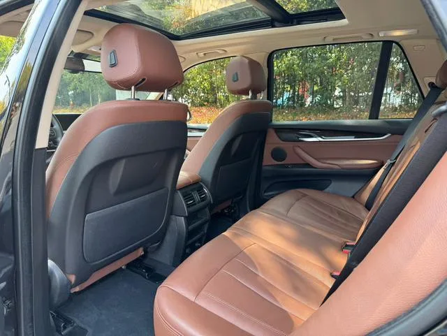 BMW X5 2015 xDrive35i China Edición limitada interior foto 7