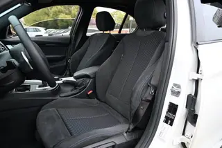 BMW 3 Series 2017 320i M Sporty exterior photo 6