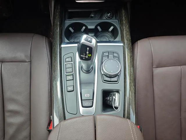 BMW X5 2014 xDrive35i Leading Type interior photo 14