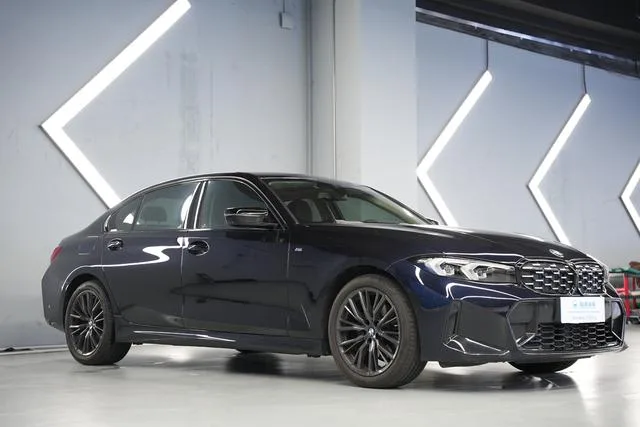 BMW 3 Series 2023 325Li M Sports Night Suit exterior photo 3