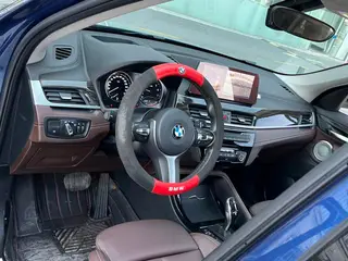 BMW X1 2021 xDrive25Li Tipo de lujo exterior foto 10