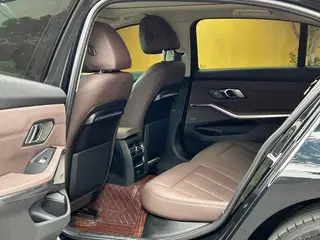 BMW 3 Series 2021 325Li M Sports Night Suit interior photo 13