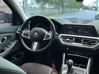 BMW 3 Series 2021 325Li M Sports Night Suit interior photo 16