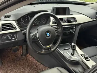 BMW 3 Series GT 2017 320i Fashionable interior photo 15 BMW 3 Series GT 2017 320i Fashionable interior photo 15