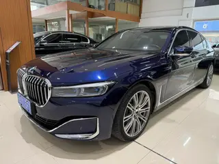 BMW 7 Series 2019 Restyling 740Li xDrive Administrative Luxury Set