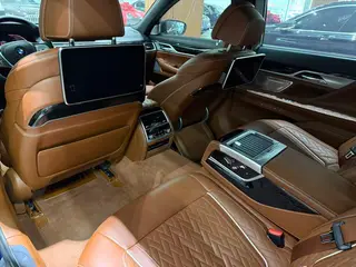 BMW 7 Series 2019 Restyling 740Li xDrive Administrative Luxury Set exterior photo 6