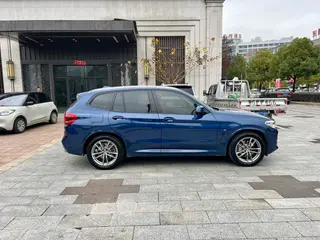 BMW X3 2019 xDrive28i M Sports suit interior photo 14