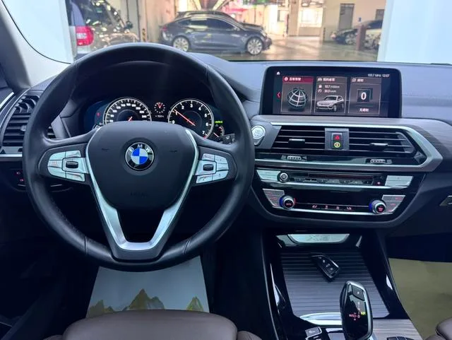BMW X3 2018 xDrive28i Luxury Set China V interior photo 17