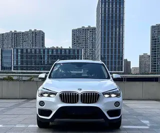 BMW X1 2018 sDrive18Li Fashionable exterior photo 4