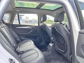 BMW X1 2018 sDrive18Li Fashionable interior photo 13