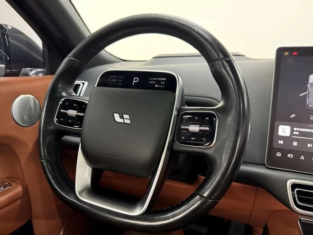 Li Auto L9 2022 Max Edición interior foto 13