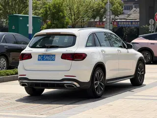 Mercedes-Benz GLC 2022 Tres cambios GLC 260 L 4MATIC Dinámico interior foto 10