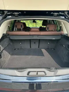 BMW X5 2020 xDrive40i M Sports suit interior photo 11