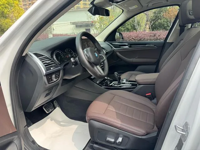 BMW X3 2018 xDrive25i M Sports suit China V interior photo 6