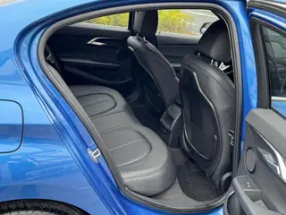 BMW 1 Series 2018 118i Sportif intérieur photo 13 BMW 1 Series 2018 118i Sportif intérieur photo 13