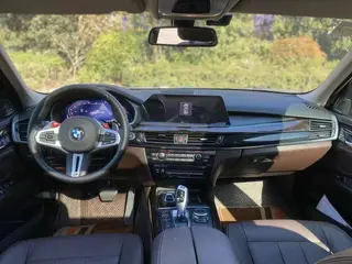 BMW X5 2017 xDrive35i Elegant style exterior photo 4 BMW X5 2017 xDrive35i Elegant style exterior photo 4