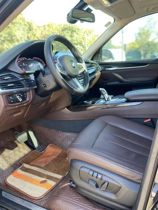 BMW X5 2017 xDrive35i Elegant style exterior photo 5 BMW X5 2017 xDrive35i Elegant style exterior photo 5