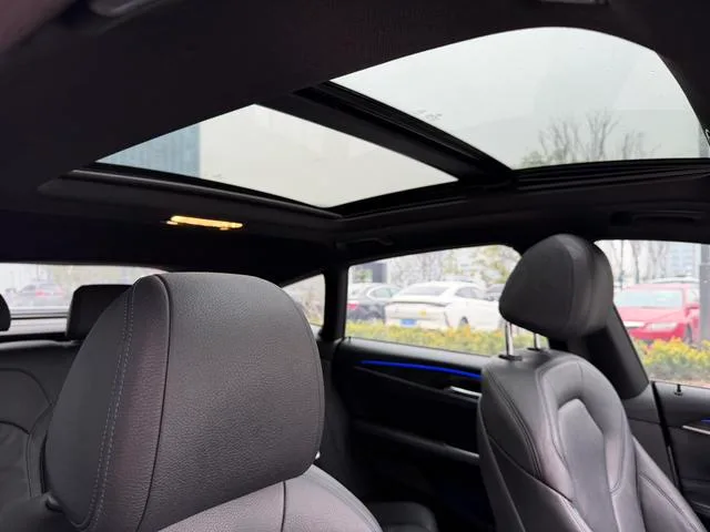 BMW 6 Series GT 2019 630i M Sports suit interior photo 10