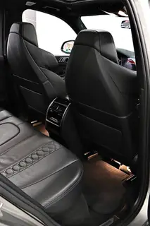 BMW X5 M 2020 X5 M interior photo 16 BMW X5 M 2020 X5 M interior photo 16