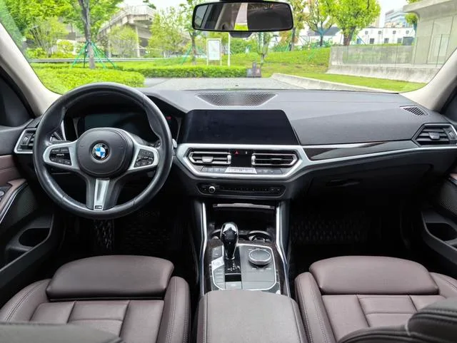 BMW 3 Series 2021 325Li M Sports suit exterior photo 5 BMW 3 Series 2021 325Li M Sports suit exterior photo 5