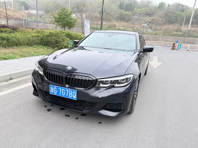 BMW 3 Series 2020 325Li M Ensemble de sport extérieur photo 1 BMW 3 Series 2020 325Li M Ensemble de sport extérieur photo 1