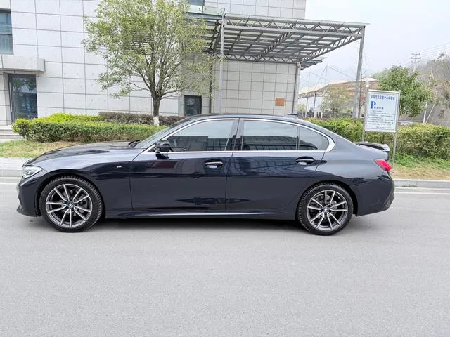 BMW 3 Series 2020 325Li M Ensemble de sport extérieur photo 3 BMW 3 Series 2020 325Li M Ensemble de sport extérieur photo 3