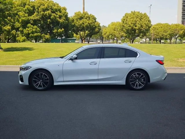 BMW 3 Series 2021 Restyling 320Li M Sports suit exterior photo 4