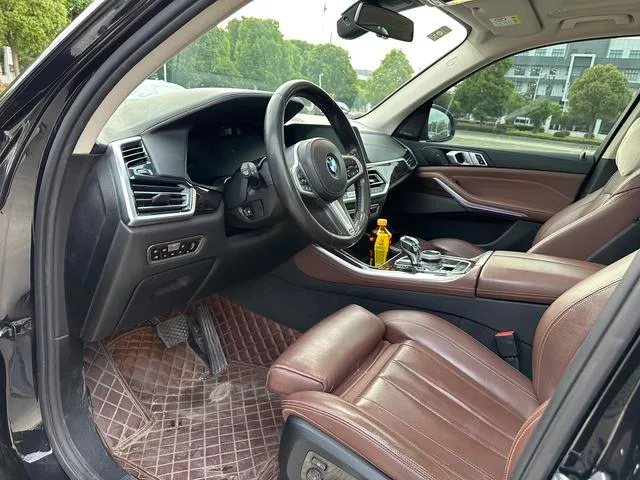 BMW X5 2019 xDrive40i Type de luxe M Ensemble de sport extérieur photo 4